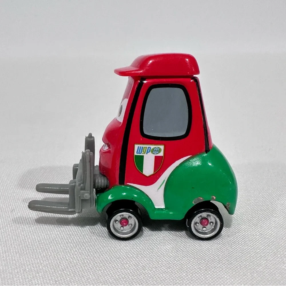 Disney Pixar Cars 2 Alex Machino Pitty Die-cast Mattel